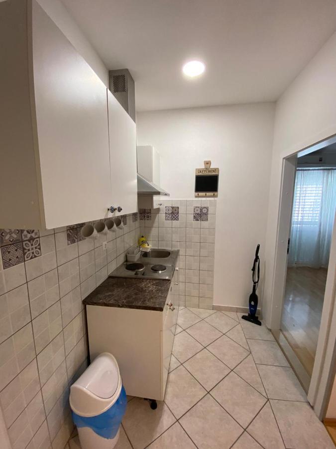 Apartmani Mare Башка-Вода Екстер'єр фото