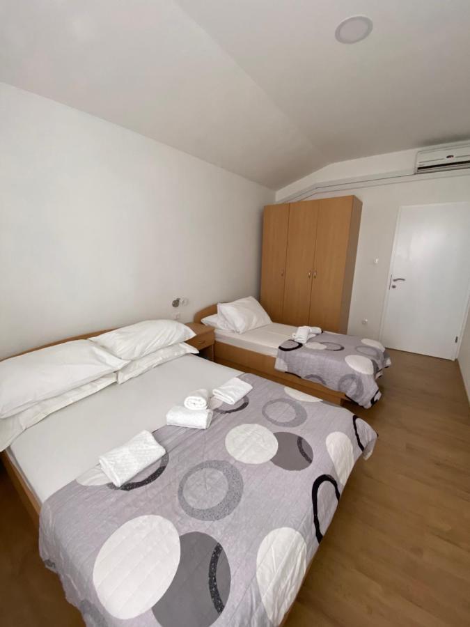 Apartmani Mare Башка-Вода Екстер'єр фото